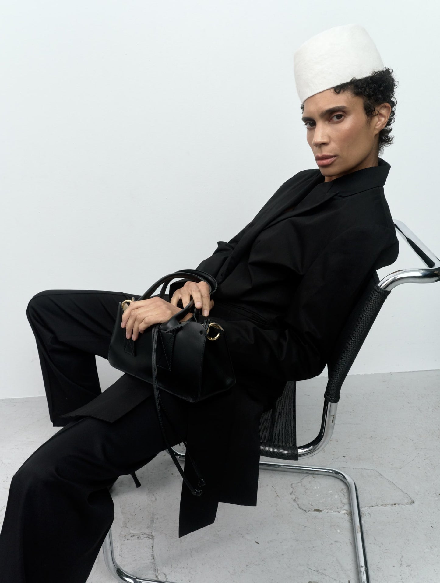 The Hat Julia, Ivory White